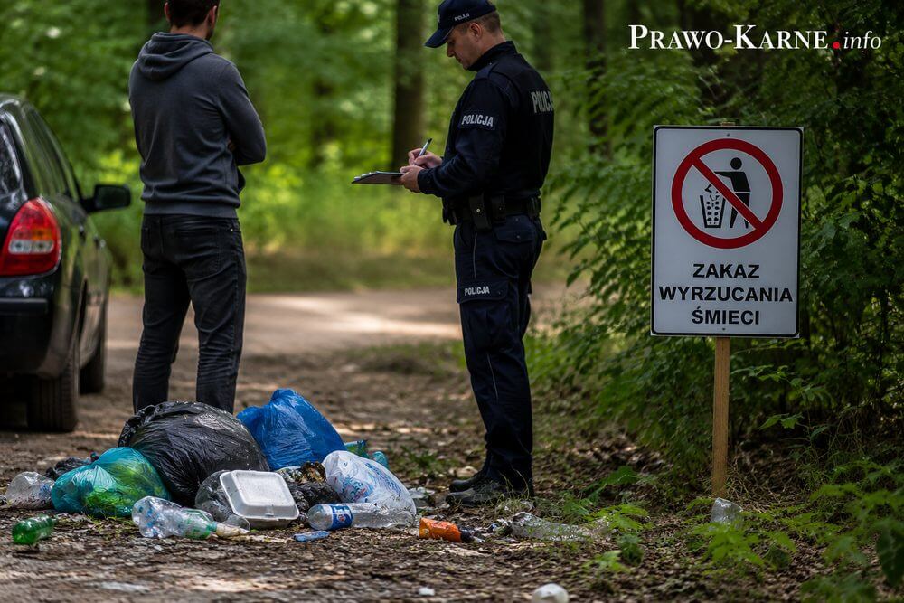 Mandat za zaśmiecanie lub wyrzucenie odpadów i odpowiedzialność za wykroczenie